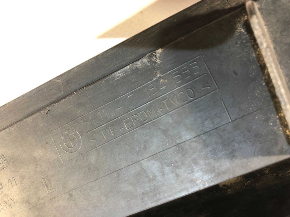 Grelha Parachoques BMW SERIE 5 E90 E91 ESQUERDA ORIGINAL