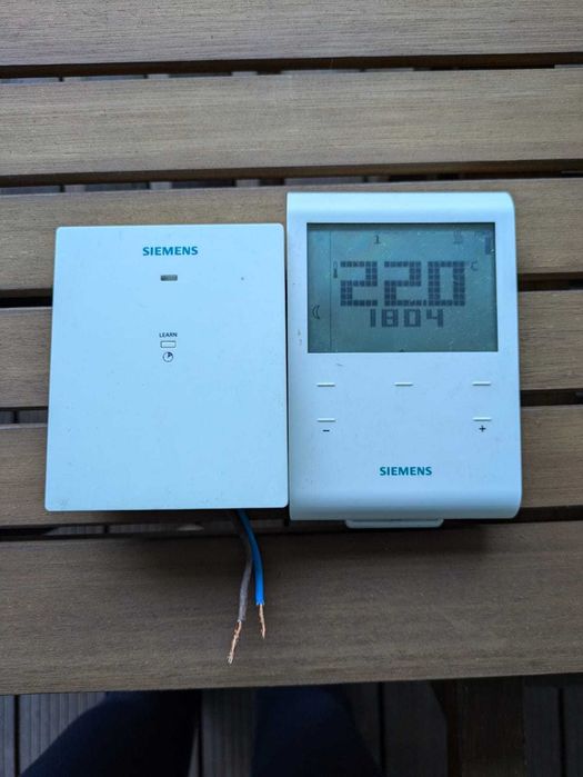 Termostato para Caldeira SIEMENS RDE 100.1 RF + EMISSOR RCR 100 RF