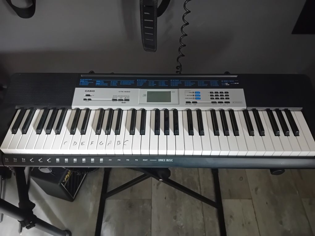 Keyboard Casio CTK-1550