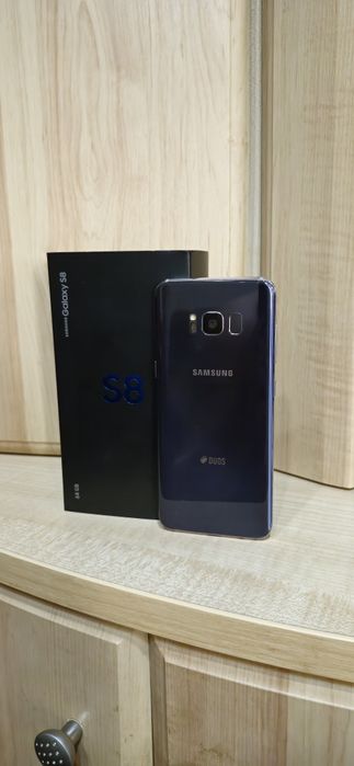 Samsung Galaxy S8 (4/64 ГБ) США - 1 SIM. Коробка + чохол
