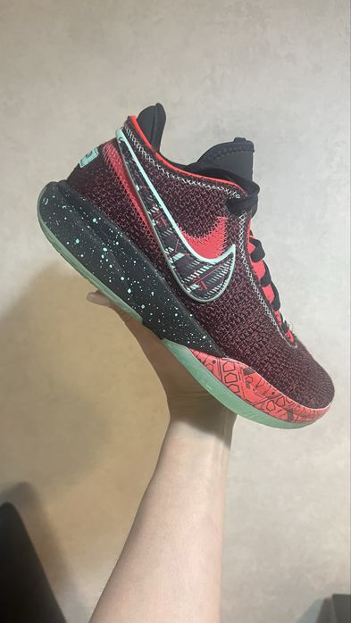 Кросівки Nike Lebron 37.5 (23.5 см)оригінал