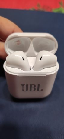 Nowe słuchawki JBL białe