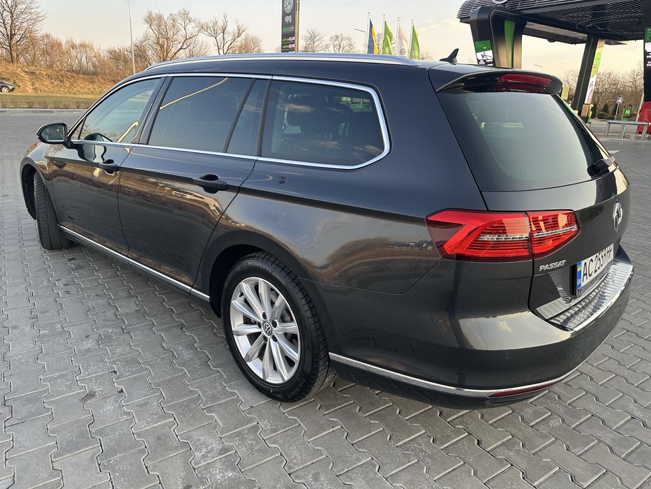 Volkswagen Passat 2019 B8 • 1.6TDI DSG 7 (120 к.с.) • Highline