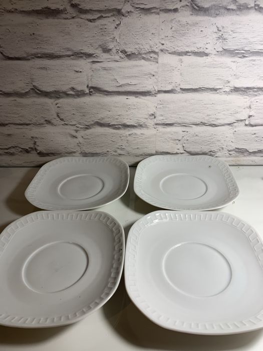 4 porcelanowe talerzyki stare Wawel