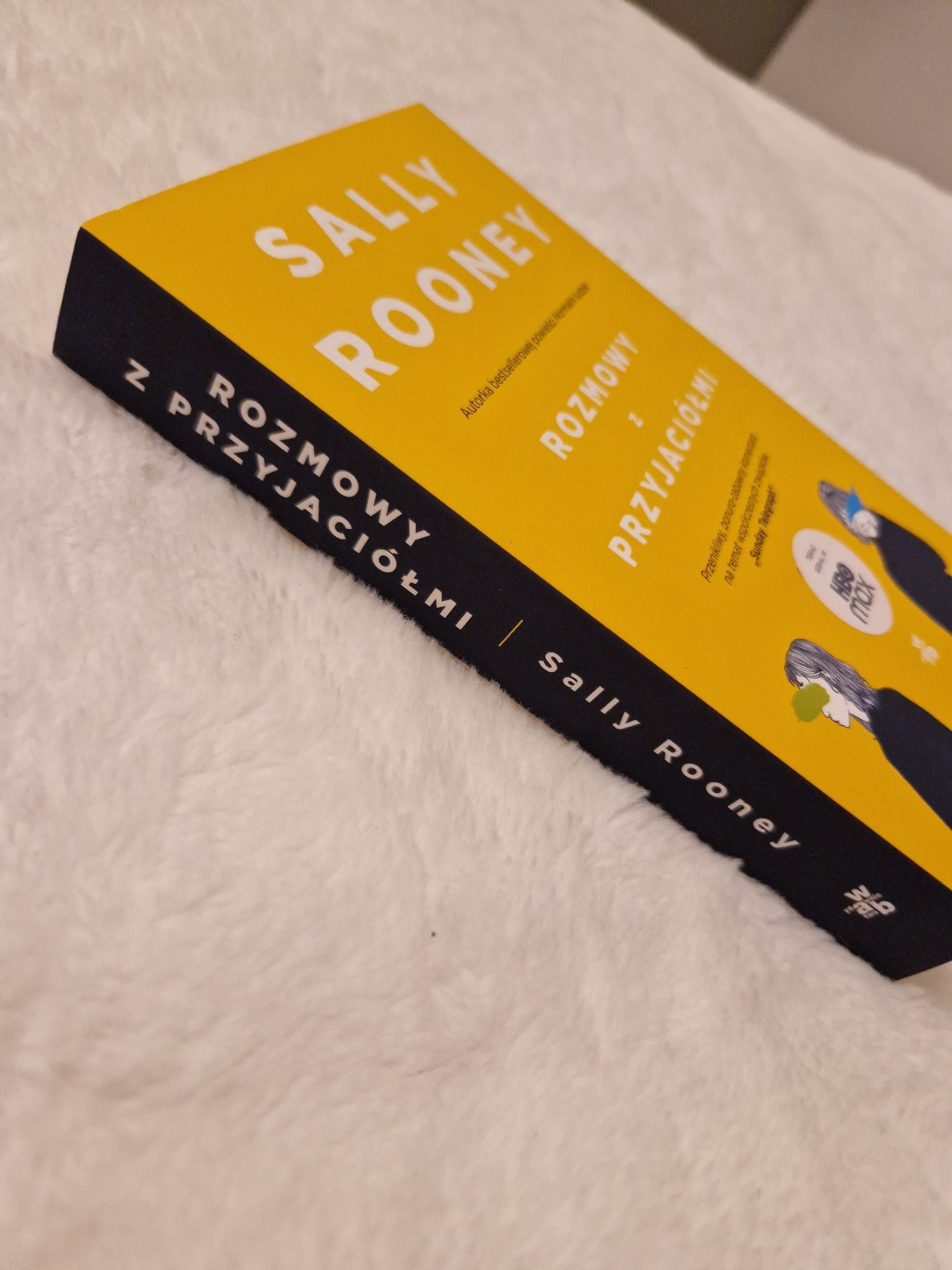 Sally Rooney "Rozmowy z przyjaciółmi"