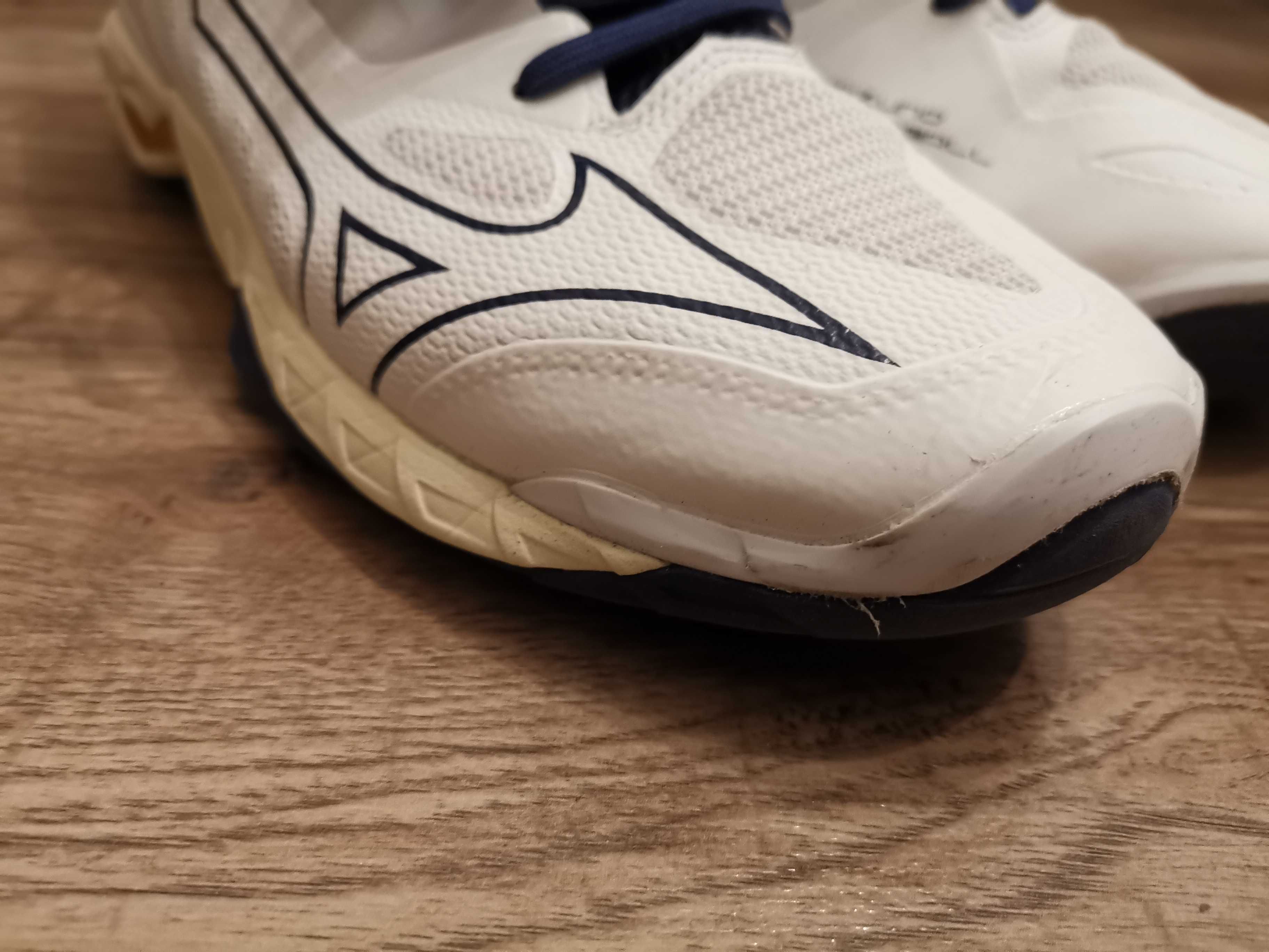 Buty Mizuno Wave Mirage 5