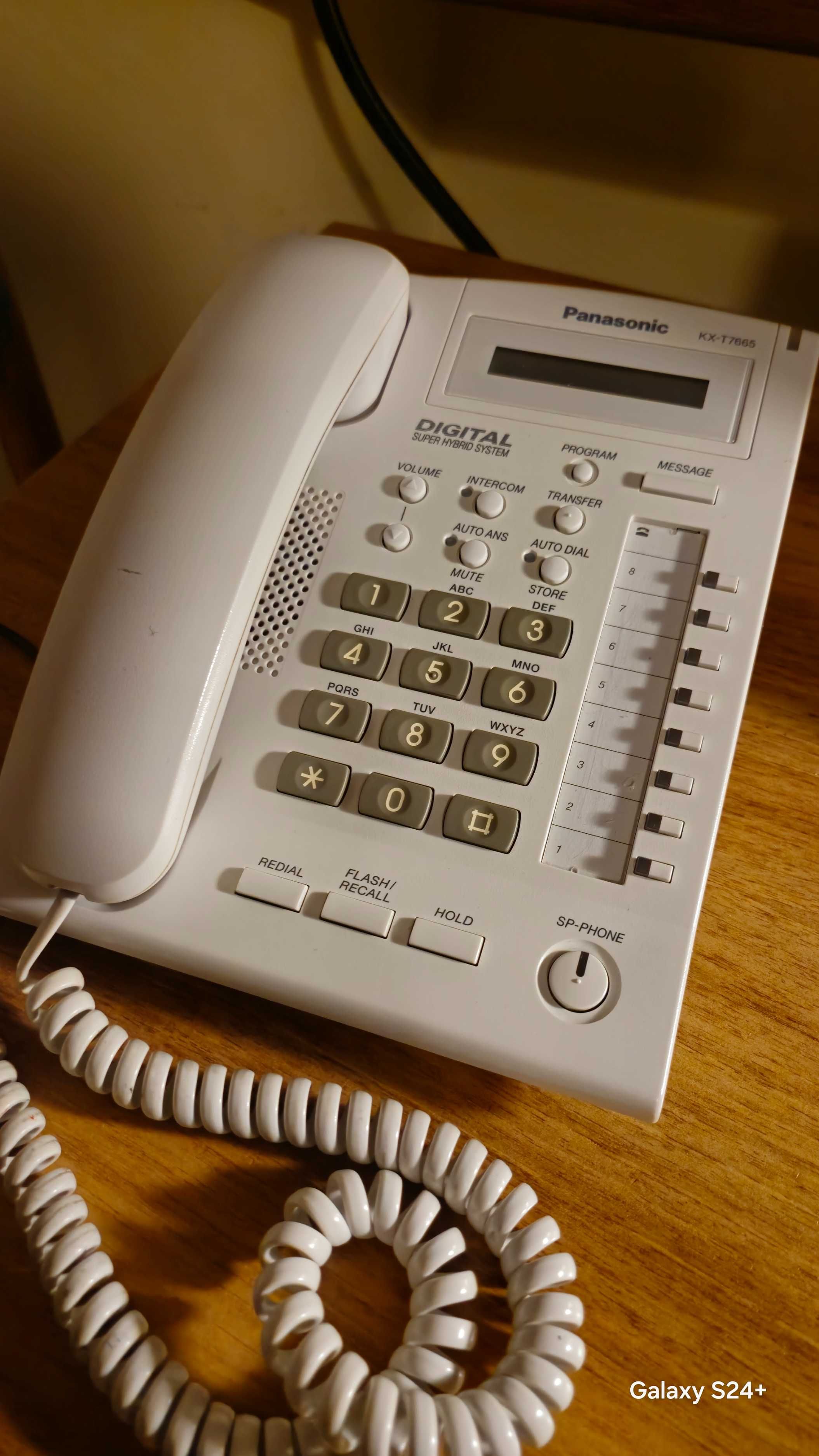 Telefon Panasonic KX-T7665