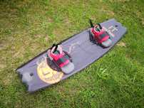 Deska Wakeboard Neptune Wiązania