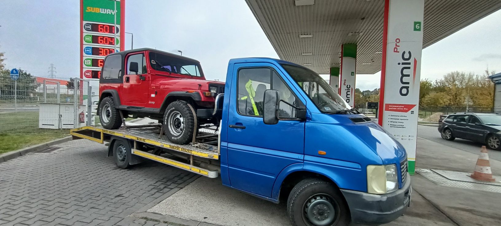 Pomoc Drogowa Autolaweta laweta transport usługi transportowe