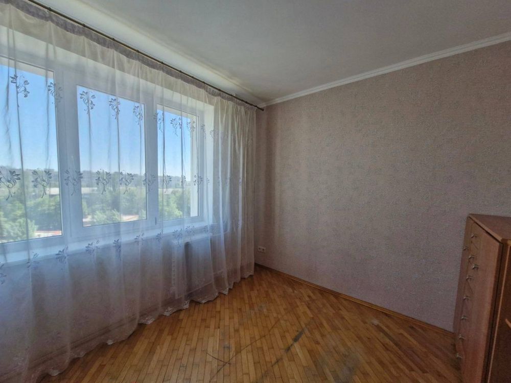 Продаж 3-кімнатної квартири в центрі Броварів