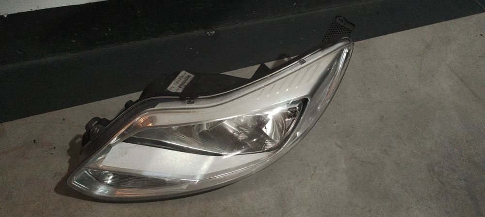 Lampa prawa ford focus mk3