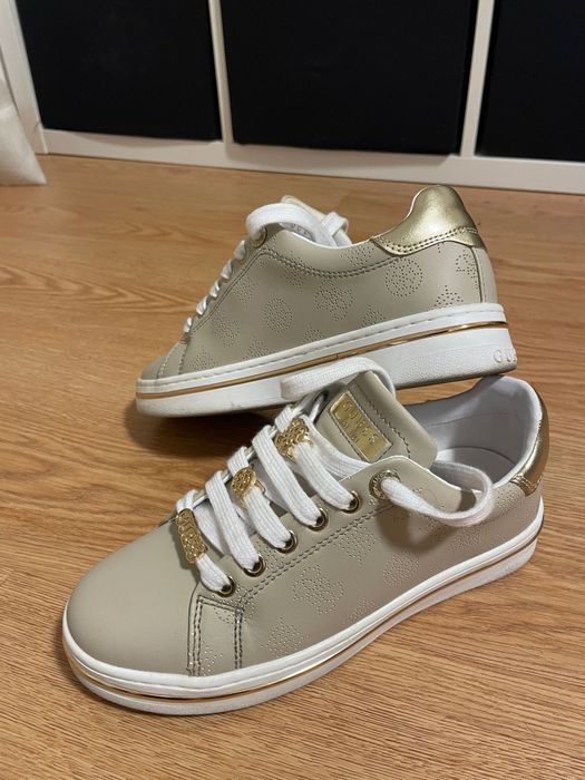 Ténis Guess bejes 35