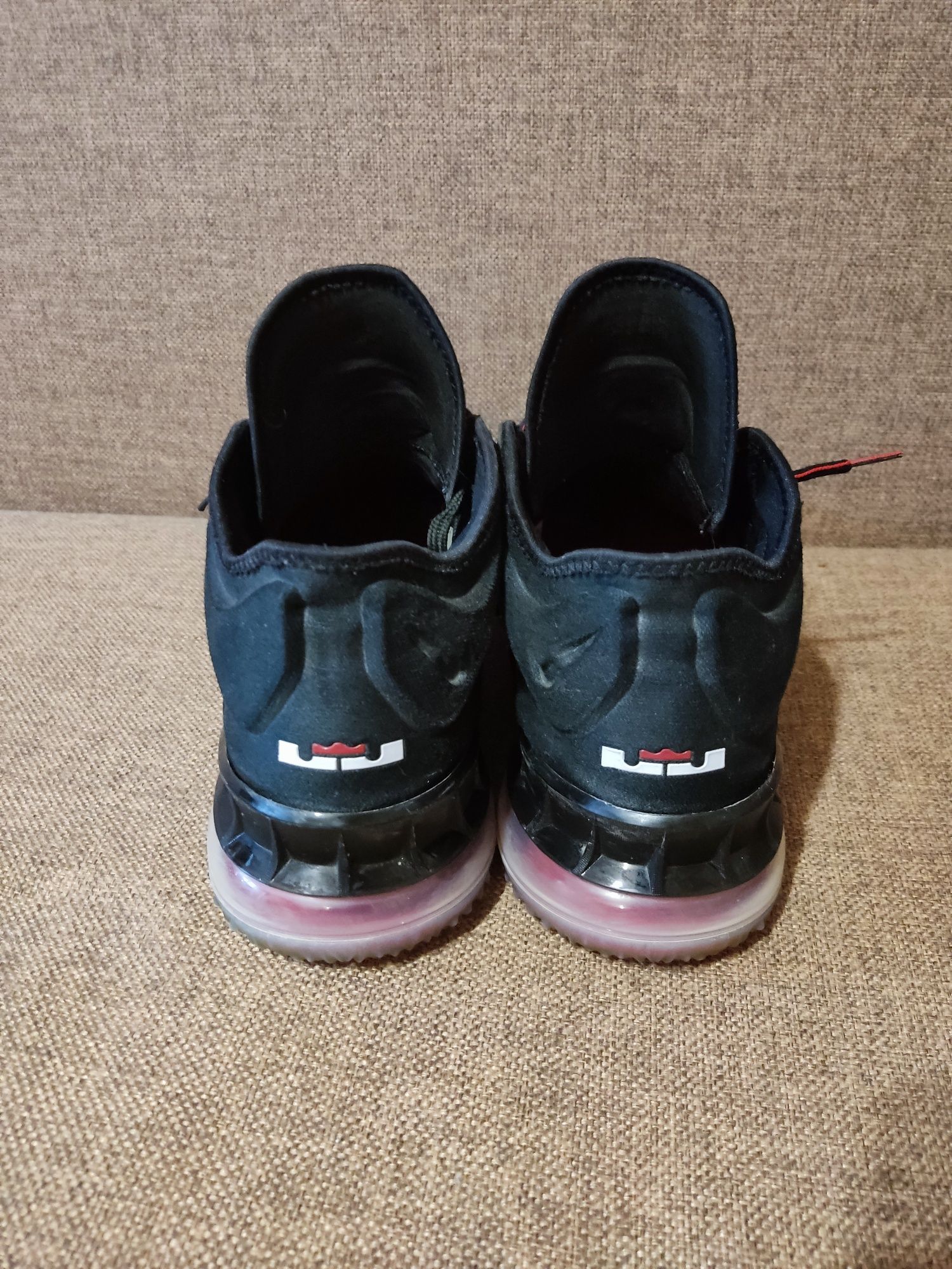 Баскетбольные кросовки nike LeBron 18 low 47.5