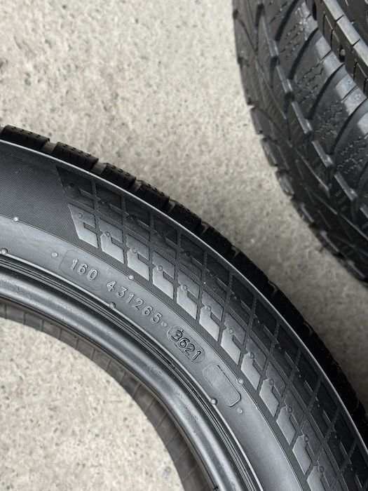255/45/18 Nokian комплект зима склад резина шини б/у
