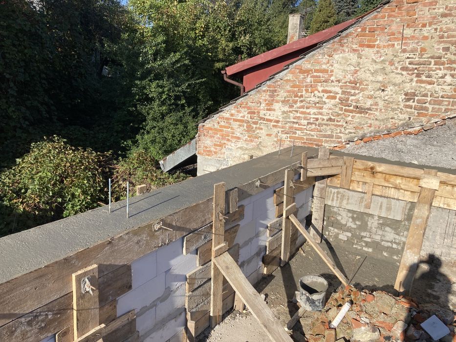 wiaty, tarasy, dobudówki ,domy na zgloszenie