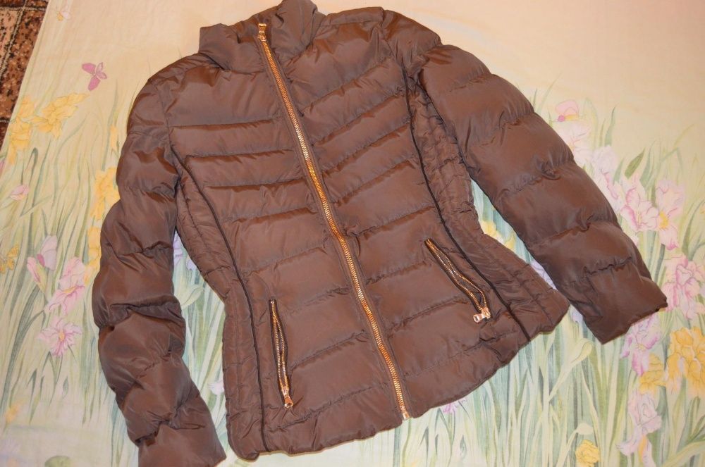 Женская зимняя куртка с натуральным мехом размер М-Л наш 46