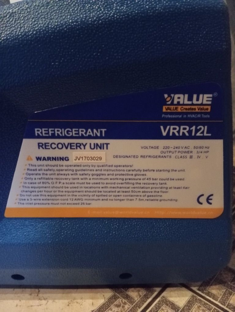 Stacja odzysku gazu, mini refrigerant recovery unit VRR12L