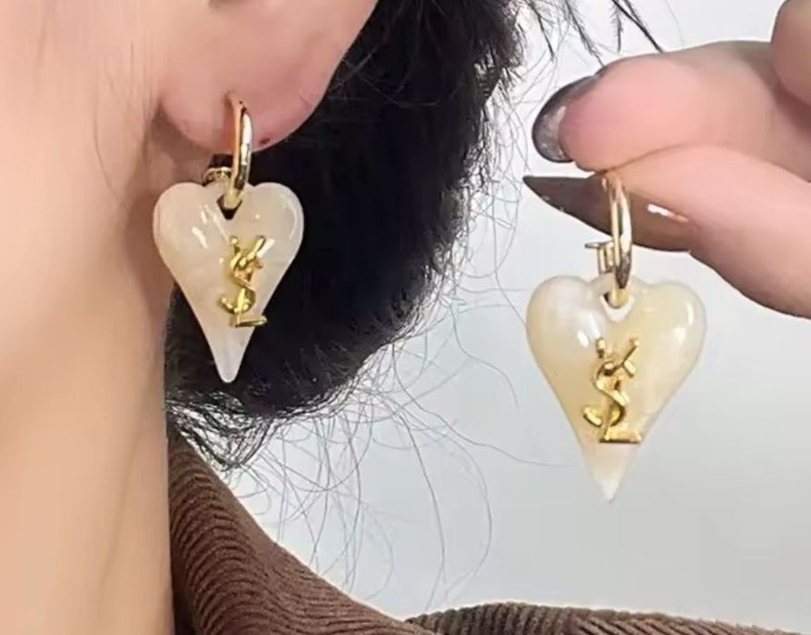 Kolczyki serduszka YSL