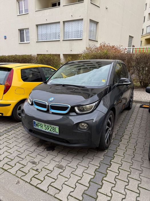 BMW i3 BMW i3 • 2015 • 48 tys. km • Najtaniej • Stan bdb