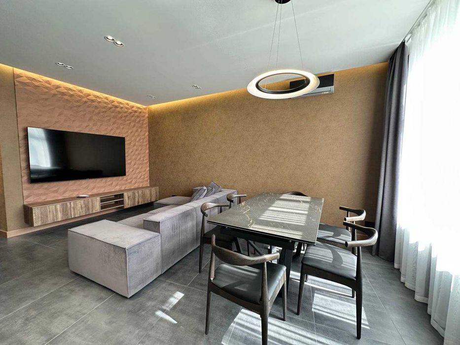 Аркадия, ЖК 42 Жемчужина, 3комн квартира + кухня-гостиная