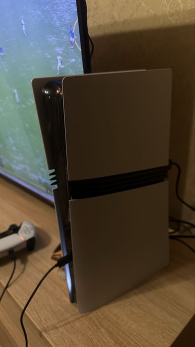 Продам пс5 про 2т