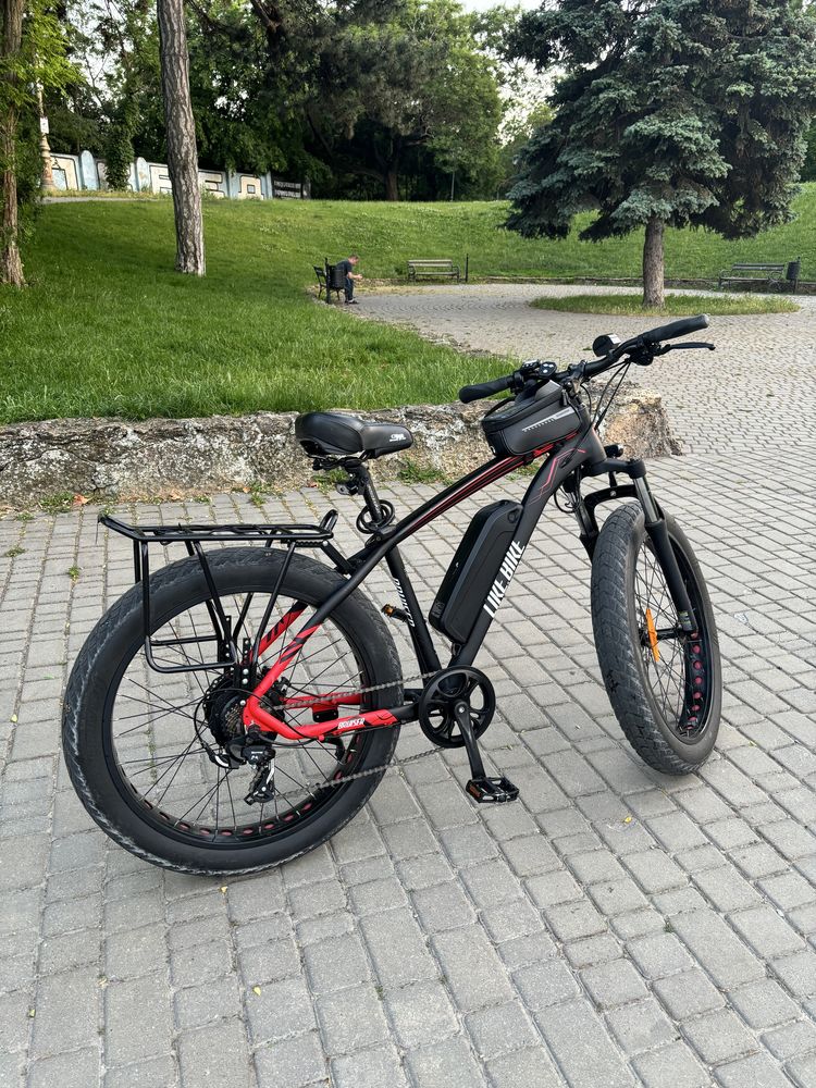 Электровелосипед LIKE.BIKE Bruiser Red