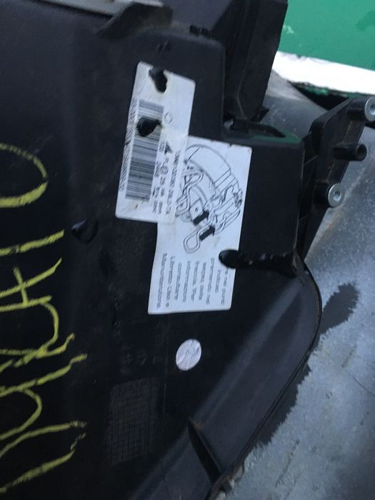 Фара ліва фіат Дукато пежо сітроен