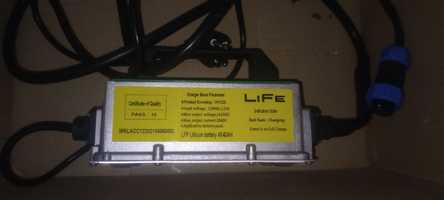 Зарядний пристрій LiFe CH1220 для літієвих батарей новий