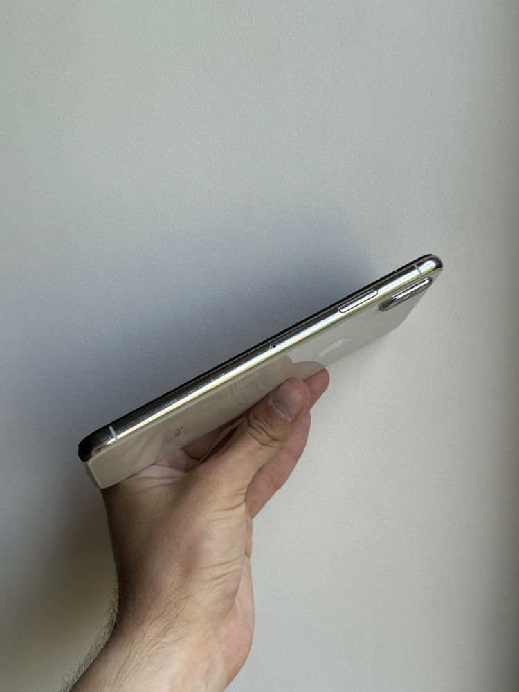 iPhone XS Max 256 Gb Silver Neverlock АКБ 92% отличное состояние