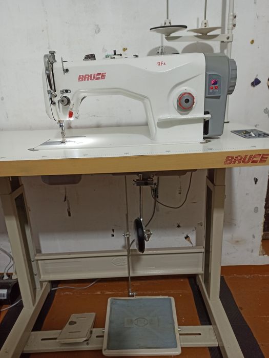Промышленная швейная машинка bruce