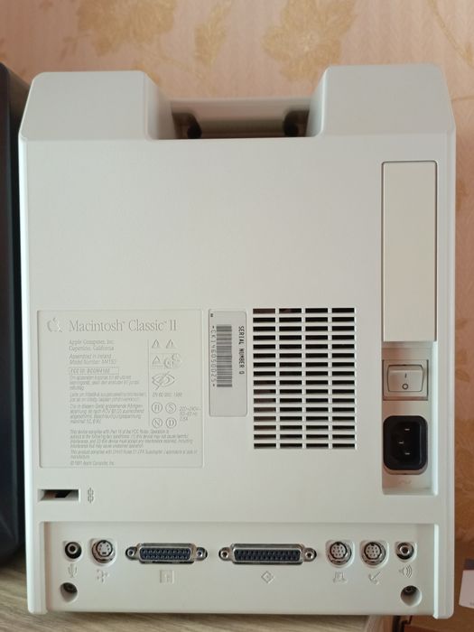 Apple Macintosh Classic II 1991 г