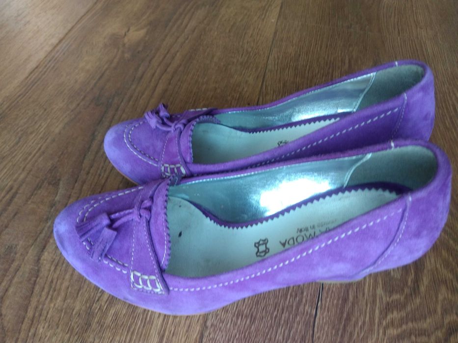 Buty trzewiki półbuty na koturnie 38 Prima moda