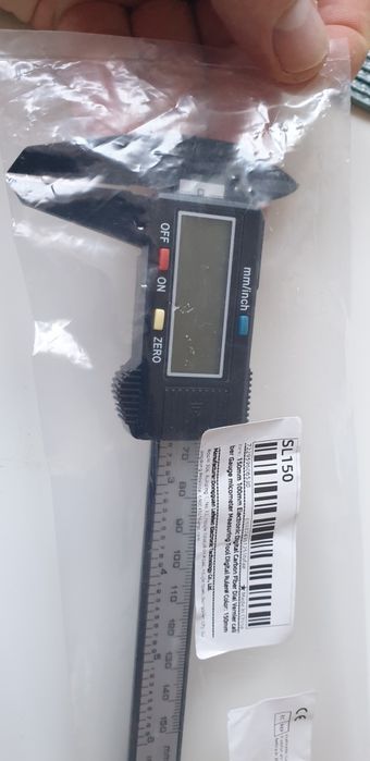 Suwmiarka elektroniczna