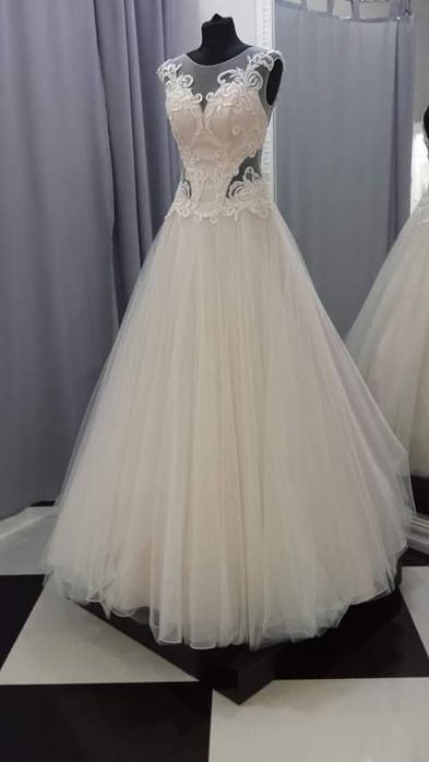 Zjawiskowa i niepowtarzalna Suknia Ślubna 36/38