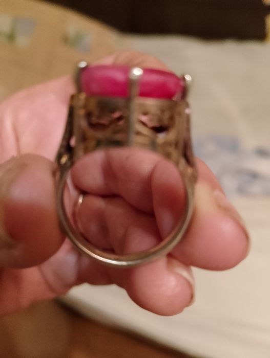 Стариное кольцо в позолоте с натуральным рубином