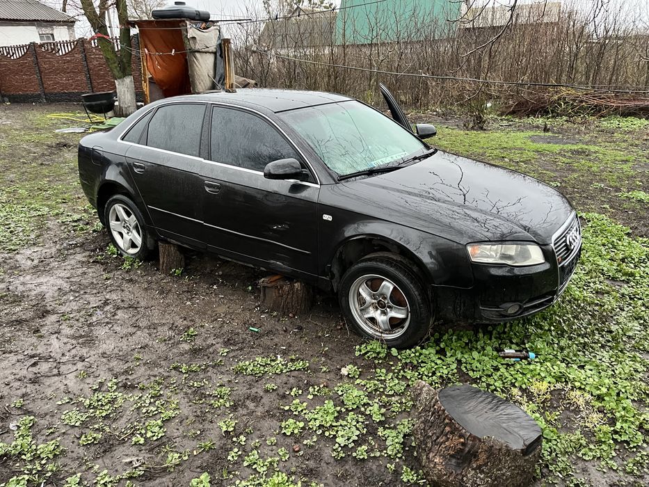 Ауді а4 2007 рік газ бензин розбор