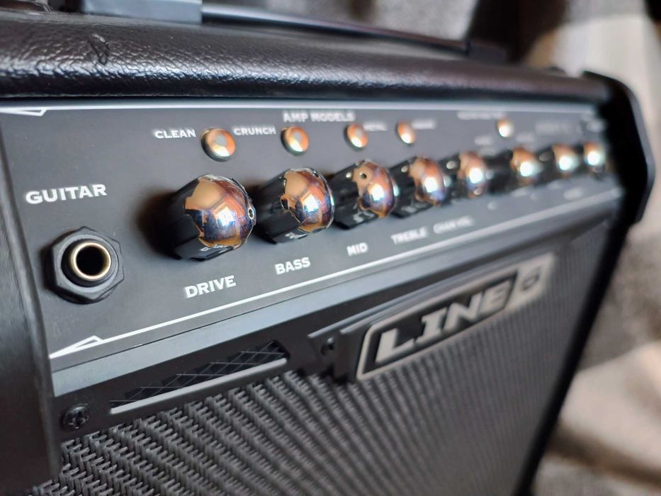 Электрогитара Cort Viva Gold-II NS, комбик Line 6 SPIDER IV 15w, + уши