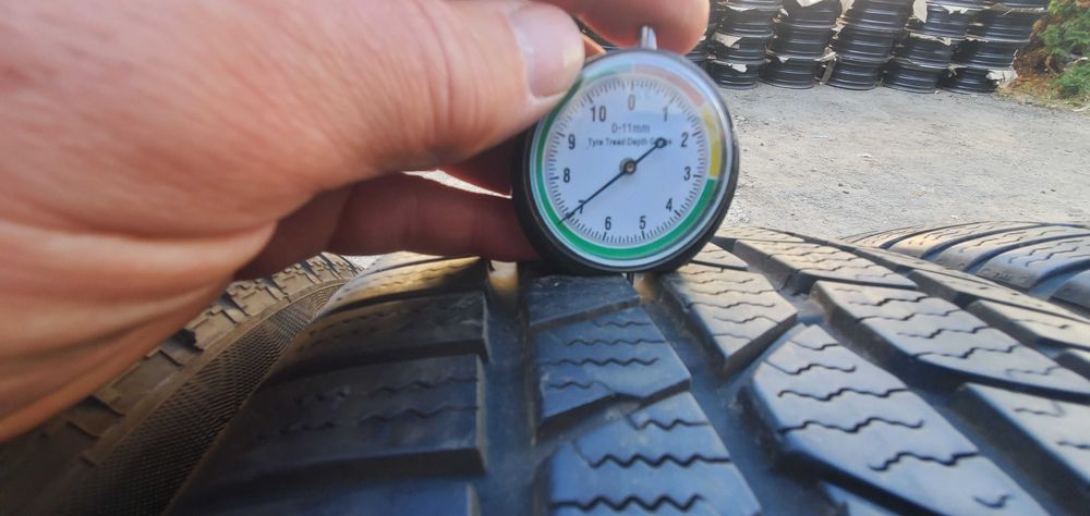 Зимові шини 215 45 R17 Continental WinterContact 830P Чехія  4шт