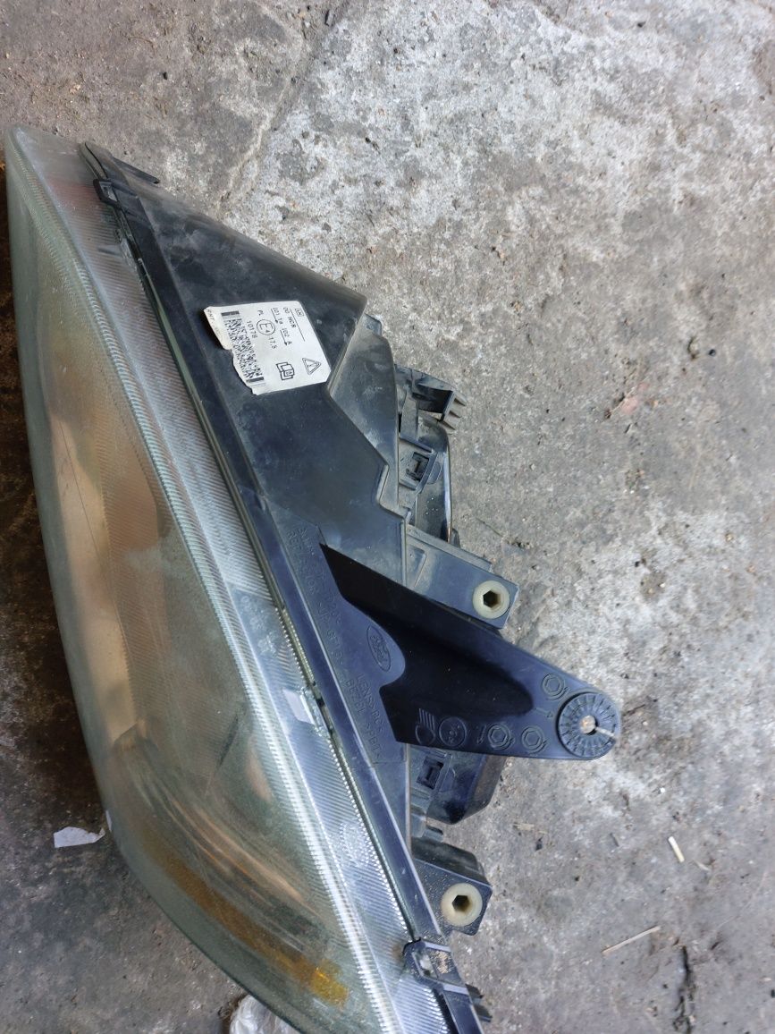 Lampy ford focus