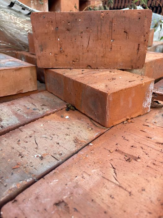 Cegła palona budowlana