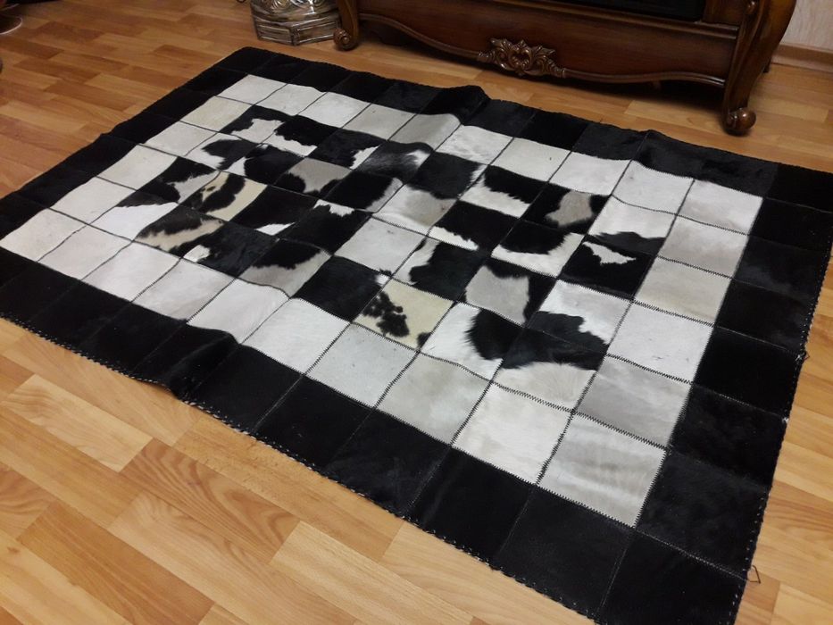 Килим зі шкір корови ручної роботи коврик ковер из шкур коров