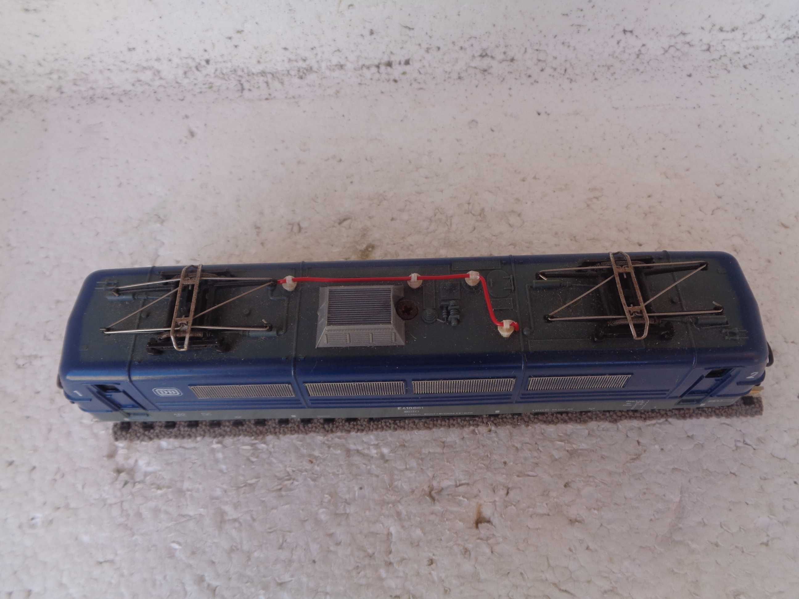 1:87 LIMA Locomotiva electrica E410 da DB comboio