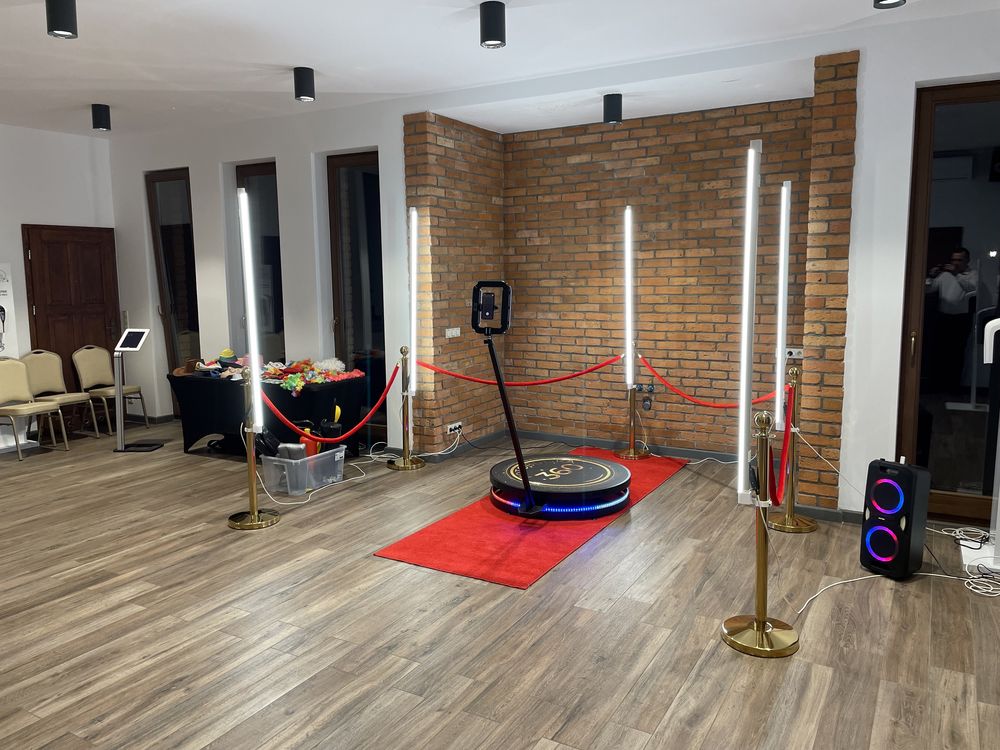 Fotobudka 360 Drink Bar Złota ścianka