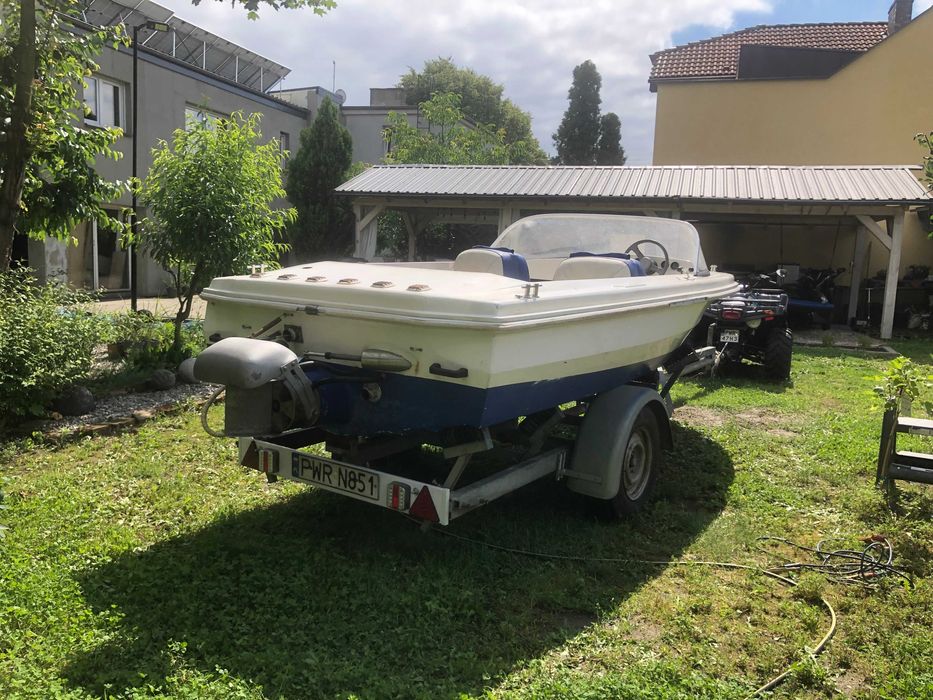 Motorówka Malibu z napędem strugowodnym