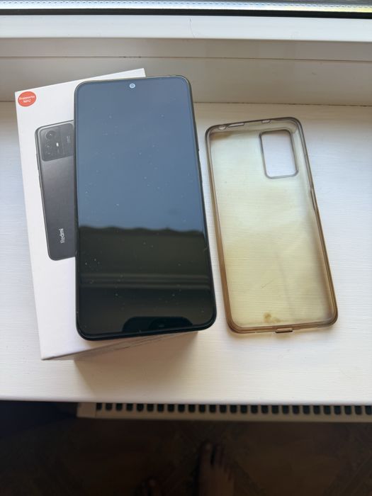 Продам б/у телефон