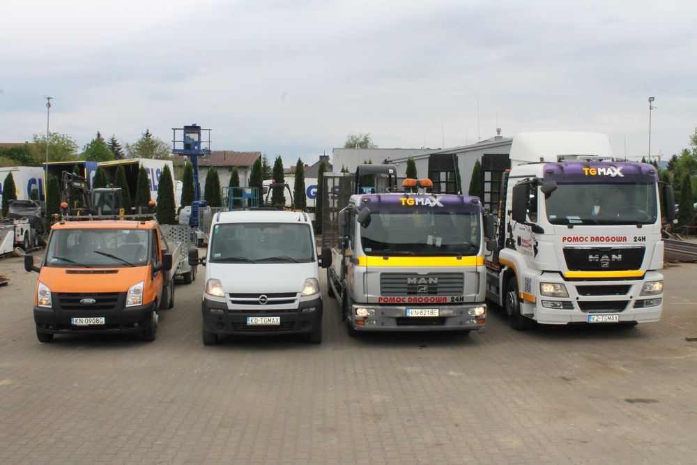 Transport maszyn budowlanych , rolniczych , Pomoc Drogowa Nowy Sącz