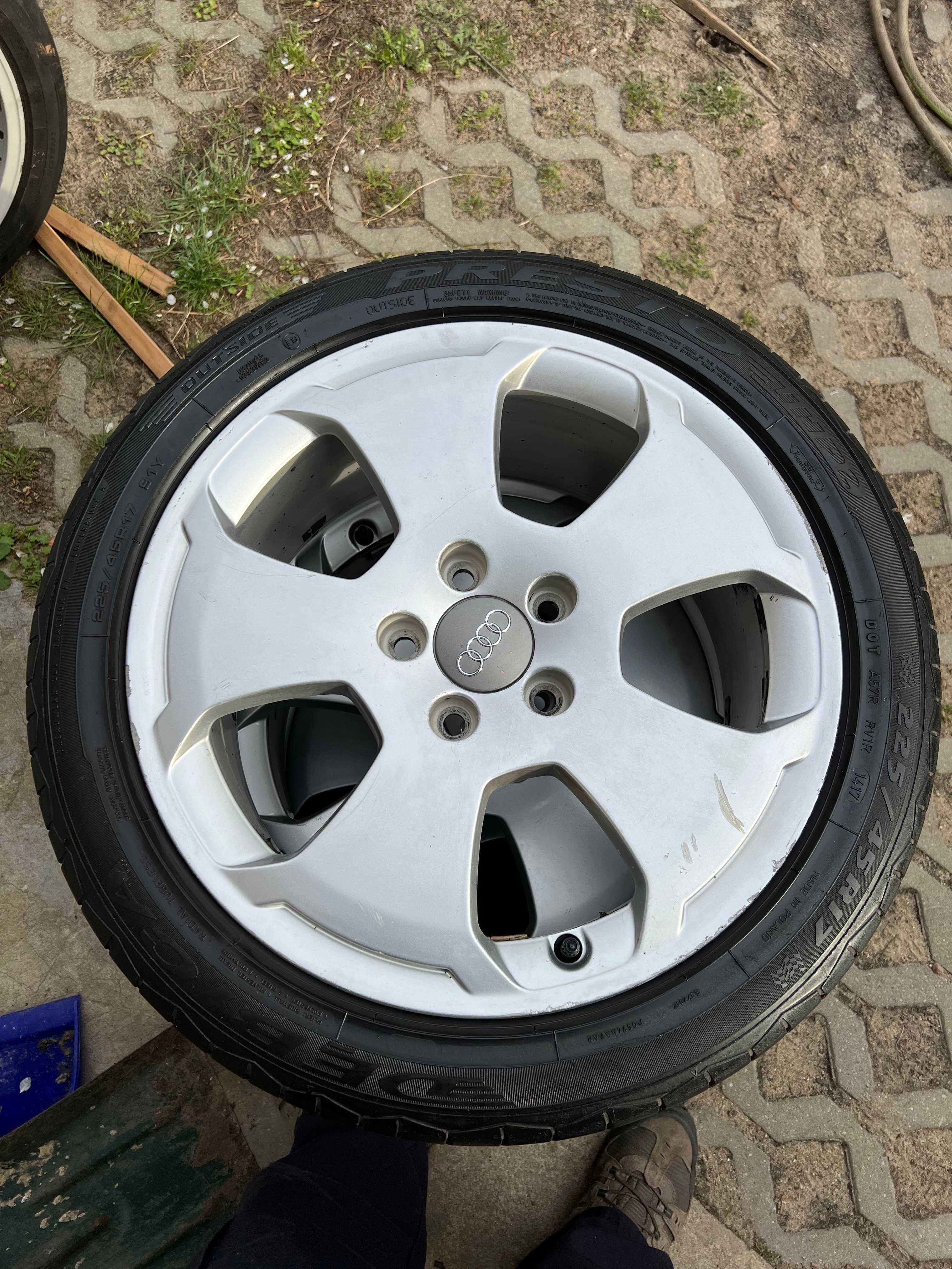 oryginalne felgi Audi 17" 7.5Jx17H2 ET56 +opony używane z VW Passat B6