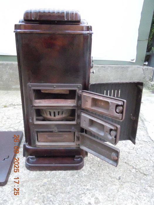 żeliwny solidny piec koza kominek ARTDECO HERZFELD & VICTORIUS sprawny