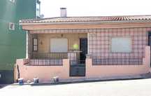 Moradia T3  Remodelada Catujal / Loures