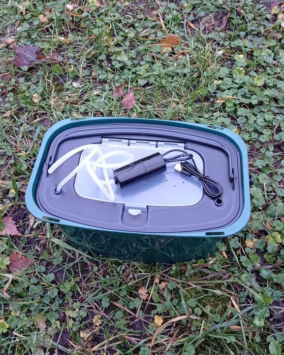 Канна для живца CARP ZOOM 7 литров (з компресором від Повербанка